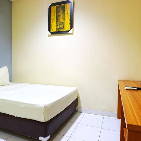 Sabrina Guest House Jakarta Kültér fotó