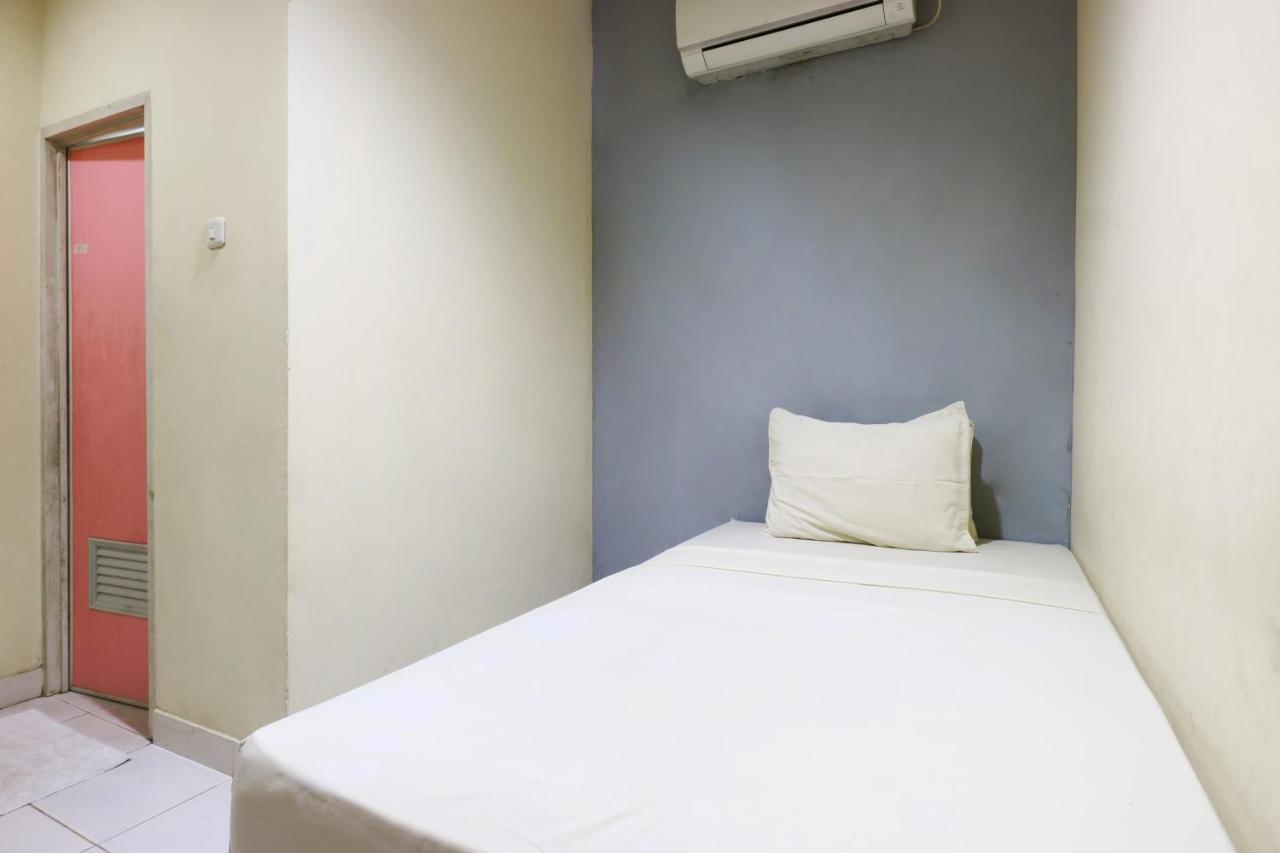 Sabrina Guest House Jakarta Kültér fotó
